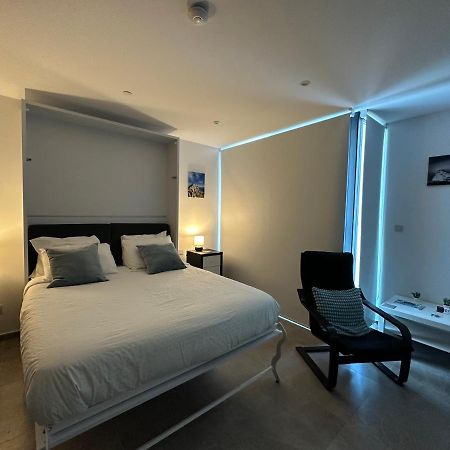 E1 Apartment High Level Sea View Gibraltar Luaran gambar